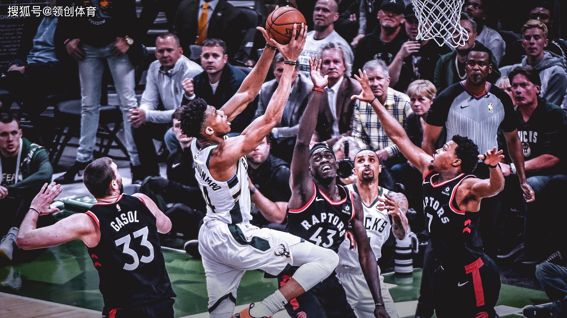 密尔沃基雄鹿队字母哥 密尔沃基雄鹿队字母哥